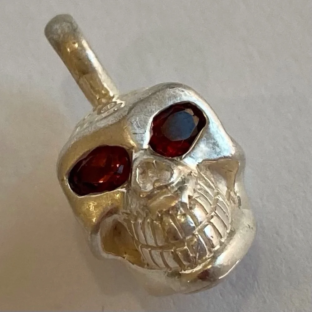 925 Sterling Silver Skull with Ruby Eyes Pendant Necklace